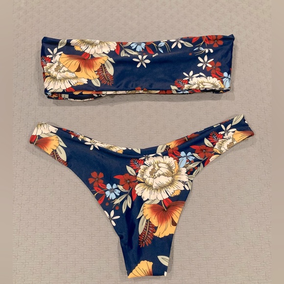 ZAFUL Floral Bandeau Bikini Set 8 - Picture 2 of 10